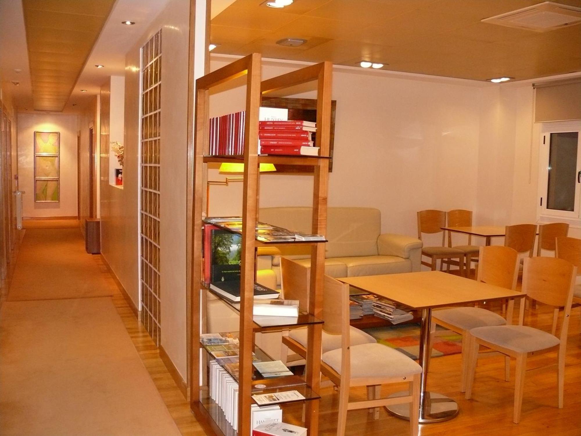 Hotel Nochendi Onís Eksteriør billede