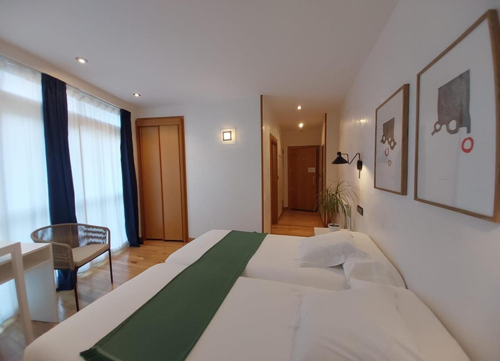 Hotel Nochendi Onís Eksteriør billede